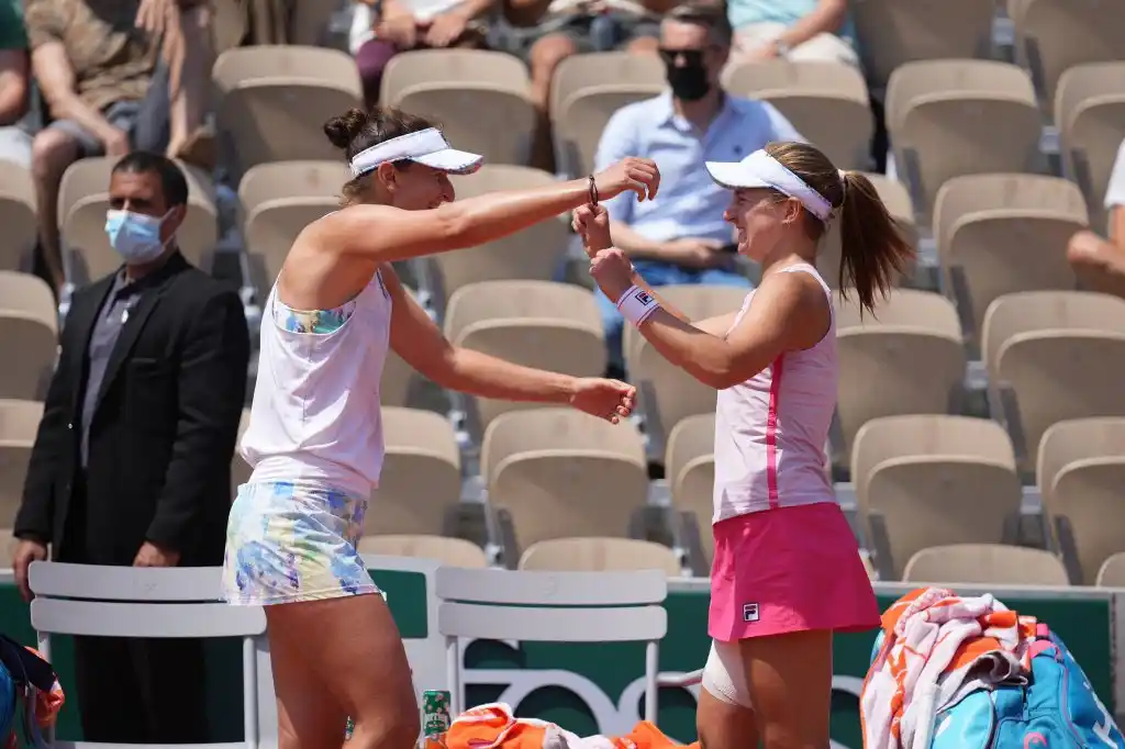 Podoroska, a semifinales en dobles