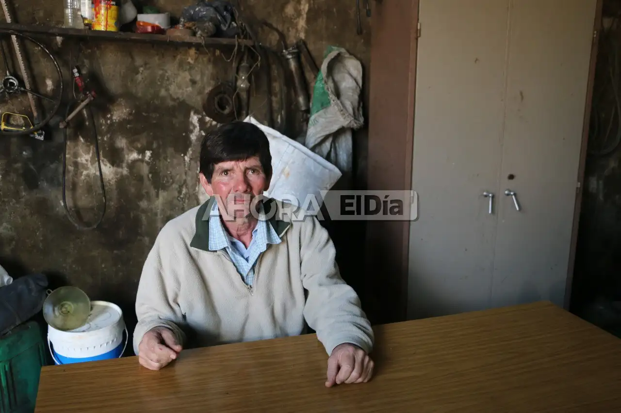 Jose Bournisen, desde el "galpón de gobierno": “En los pueblos chicos hay que pelearla todos los días para seguir subsistiendo”