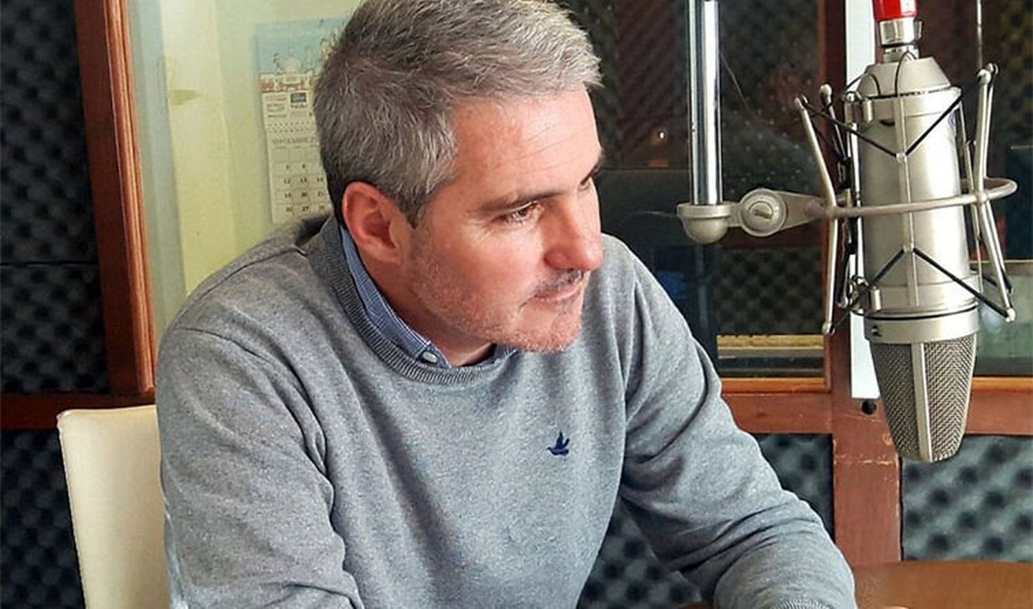 “Cuando preguntamos se ponen nerviosos, pero es nuestra función”