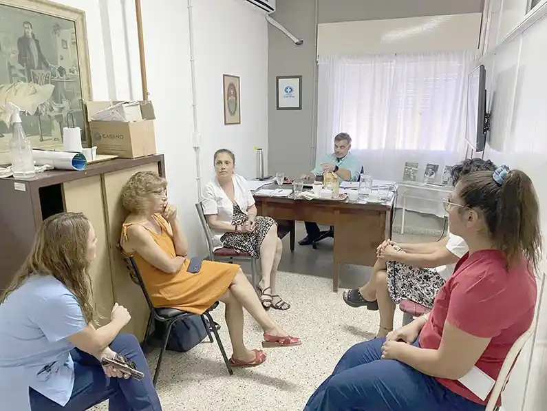 Buscan fortalecer servicios sanitarios para niños y jóvenes