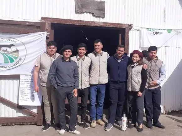 El Ateneo Juvenil de la Sociedad Rural planifica sus actividades para 2025