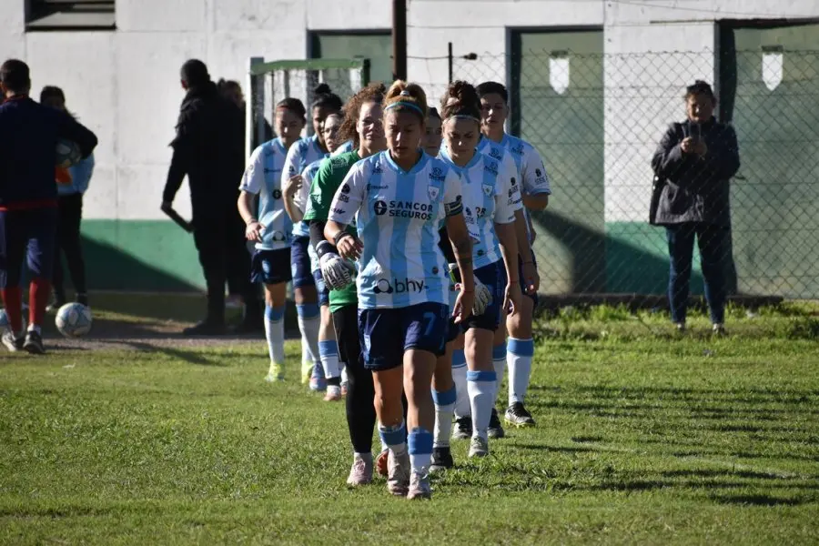Atlético Rafaela: las chicas viajan a Mar del Plata pensando en la Final