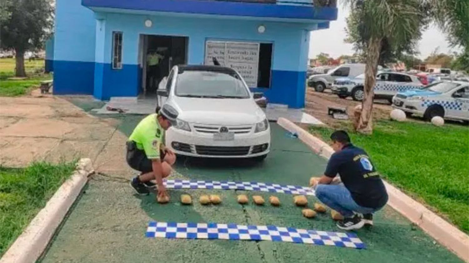 Condenaron a tres personas que atraparon traficando 9.000 pastillas de éxtasis por Ruta 12