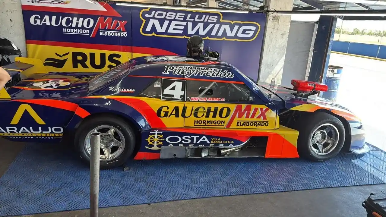 El auto que conduce José Luis Newing en la categoría.