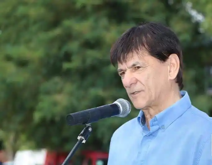 Roque Pérez: Intendente acusó a Vidal de dejar una Provincia “arrasada”