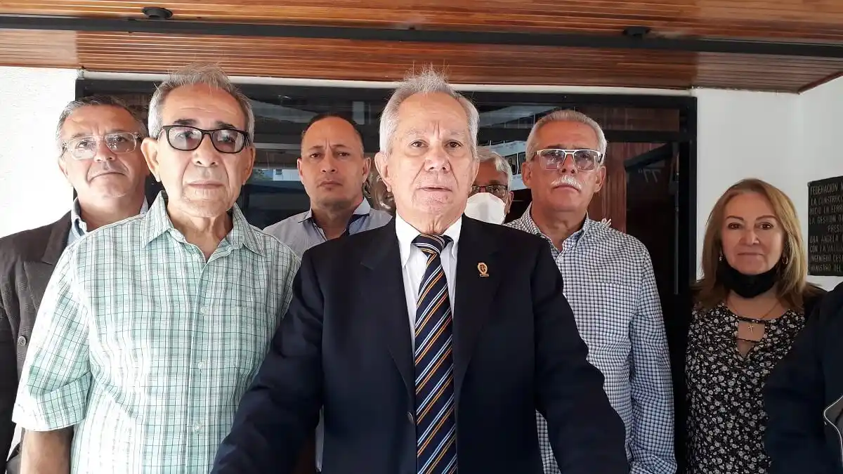 ¡INAGUANTABLE!  MÉDICOS denuncian crisis hospitalaria ante la ONU