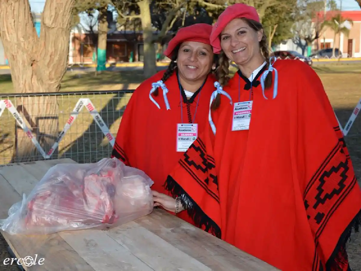“Muchos hombres se quedaron con la  boca abierta cuando vieron el asado” 