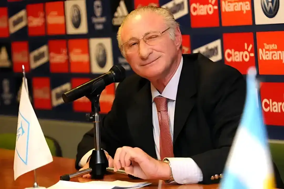 Ernesto Cherquis Bialo, durante su etapa trabajando para la AFA