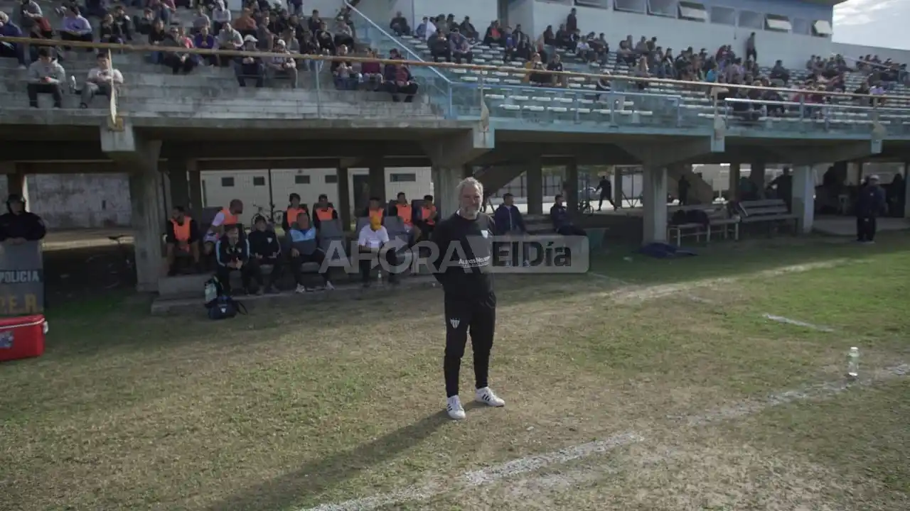 Se busca DT en Juventud: La negativa de Fullana, el nuevo candidato y las chances de que siga Macchi