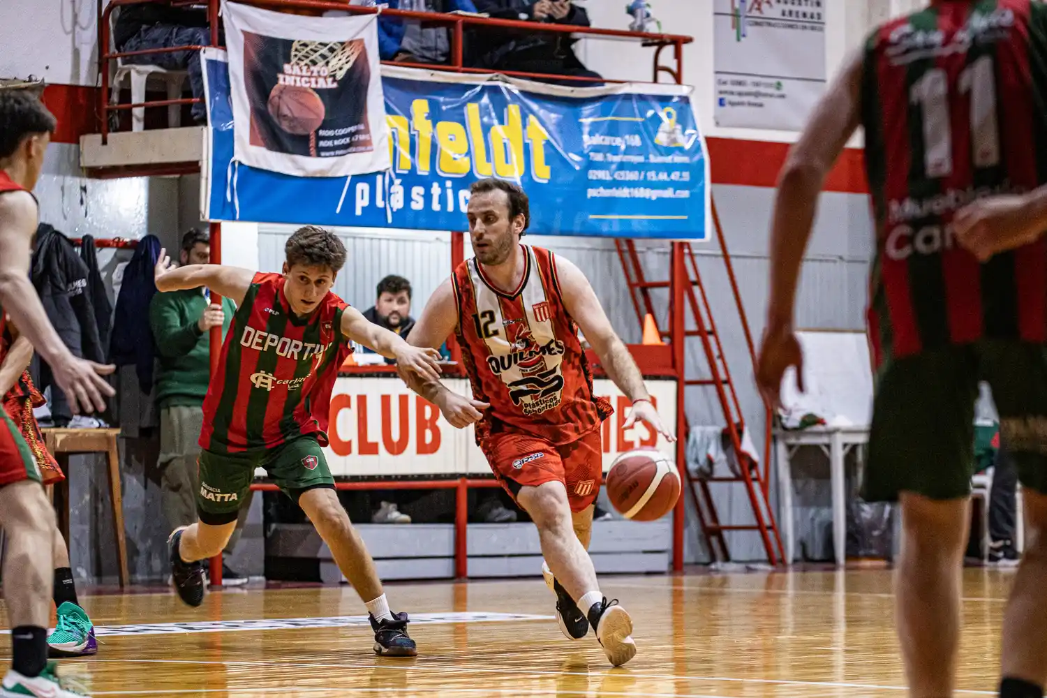 Sube la Cerveza tras vencer a Sarmiento