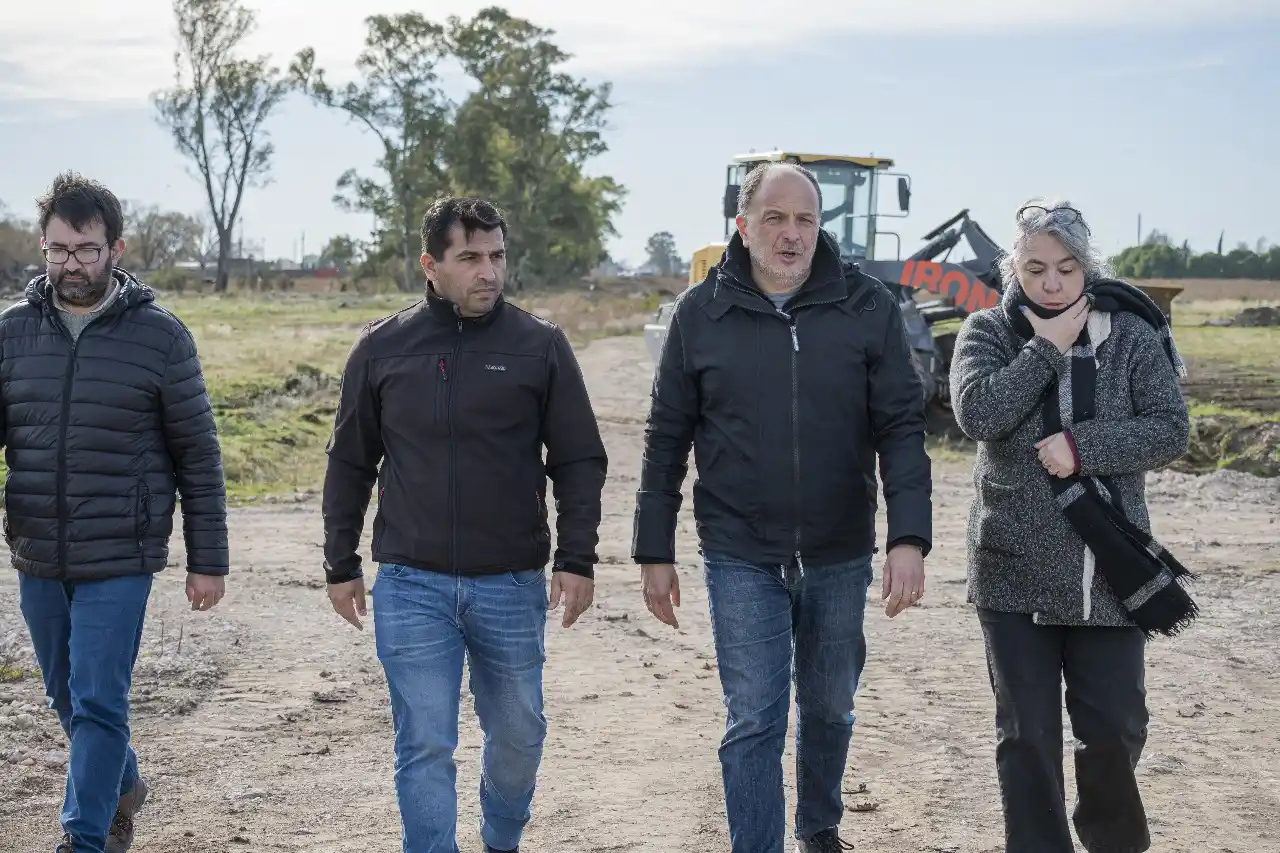 El intendente recorrió el loteo del Plan Joven
