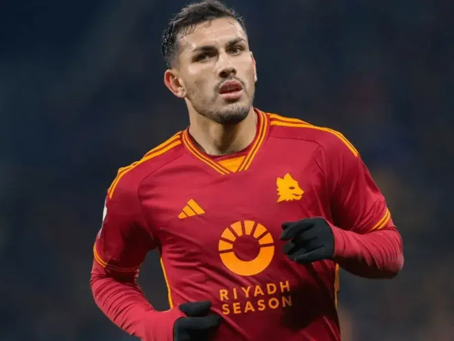 Paredes en la Roma, ¿volverá a vestir la azul y oro?