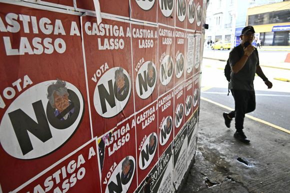 ¡REFERÉNDUM! ECUADOR decidirá este domingo si se apega a acuerdos de extradición