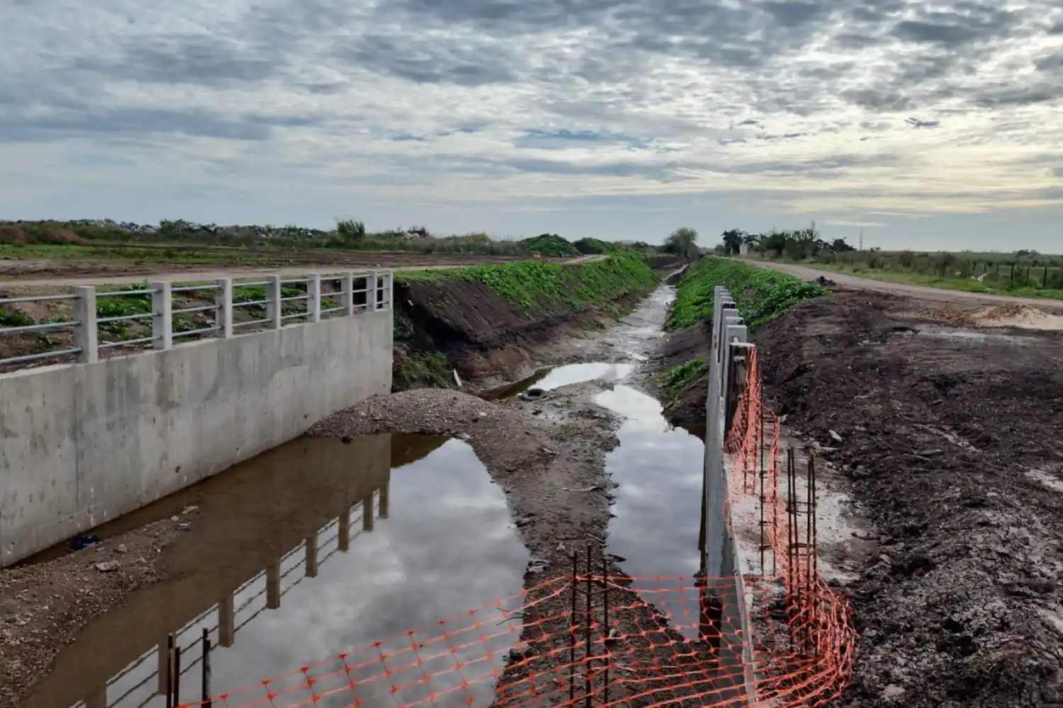 La obra de la cuenca Ezpeleta se encuentra al 95 por ciento de ejecución