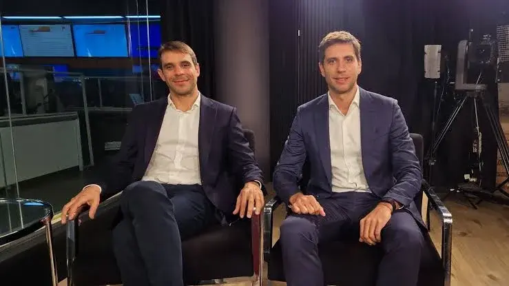 Los hermanos Passaglia quieren "exportar" el modelo de San Nicolás a la Provincia: motos con escapes libres, a compactar