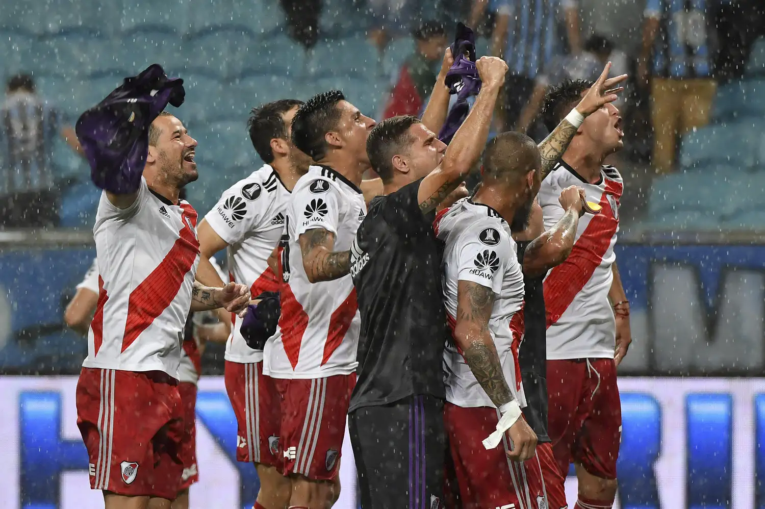 Cuando parecía eliminado, River se agigantó en Brasil y avanzó a la final 