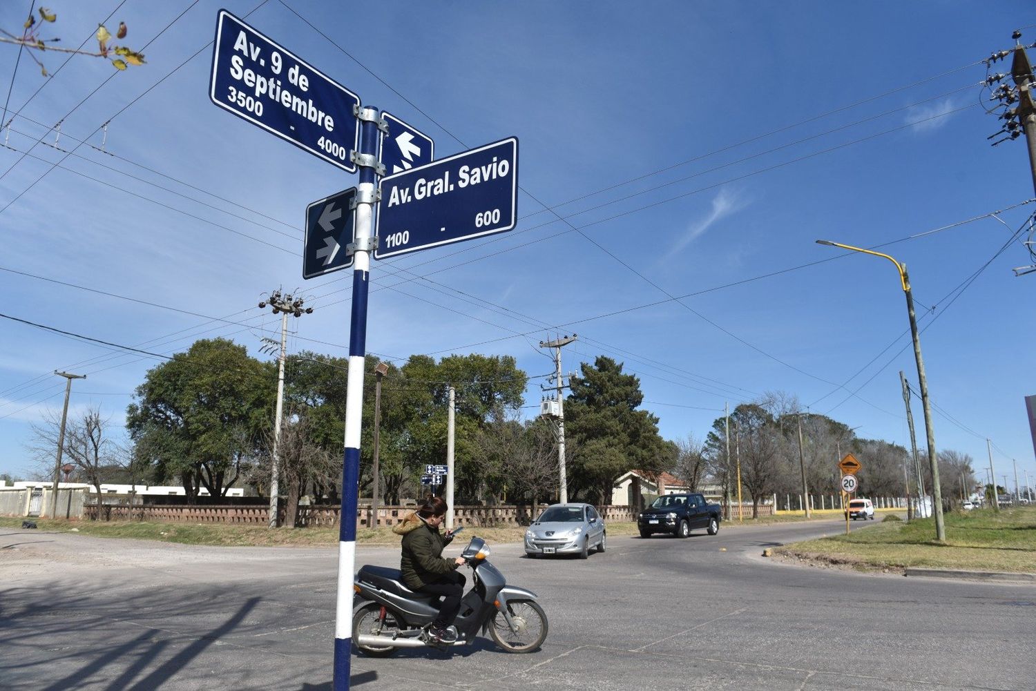 Instalarán semáforos en la intersección de las avenidas Gral. Savio y 9 de Septiembre