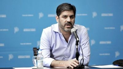 Carlos Bianco, en una conferencia