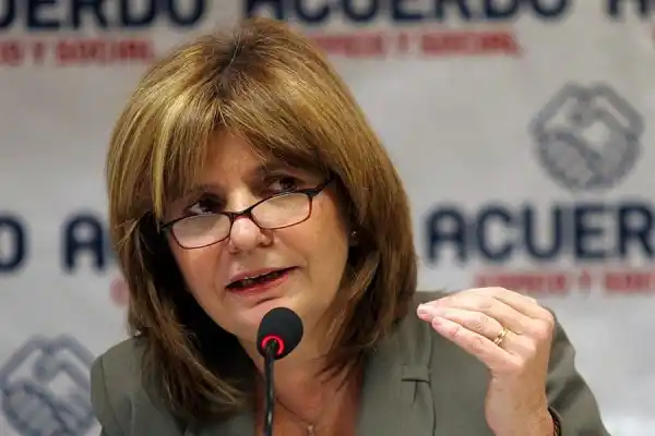 Macri pondrá a Patricia Bullrich al frente del Ministerio de Seguridad   