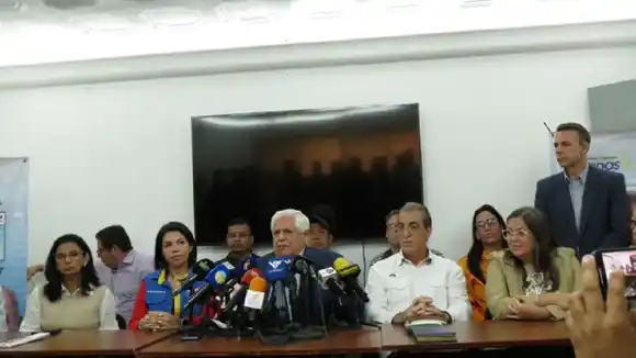 «El pueblo va a decidir» entre «el continuismo o el cambio»: Plataforma Unitaria llama a unirse a la campaña