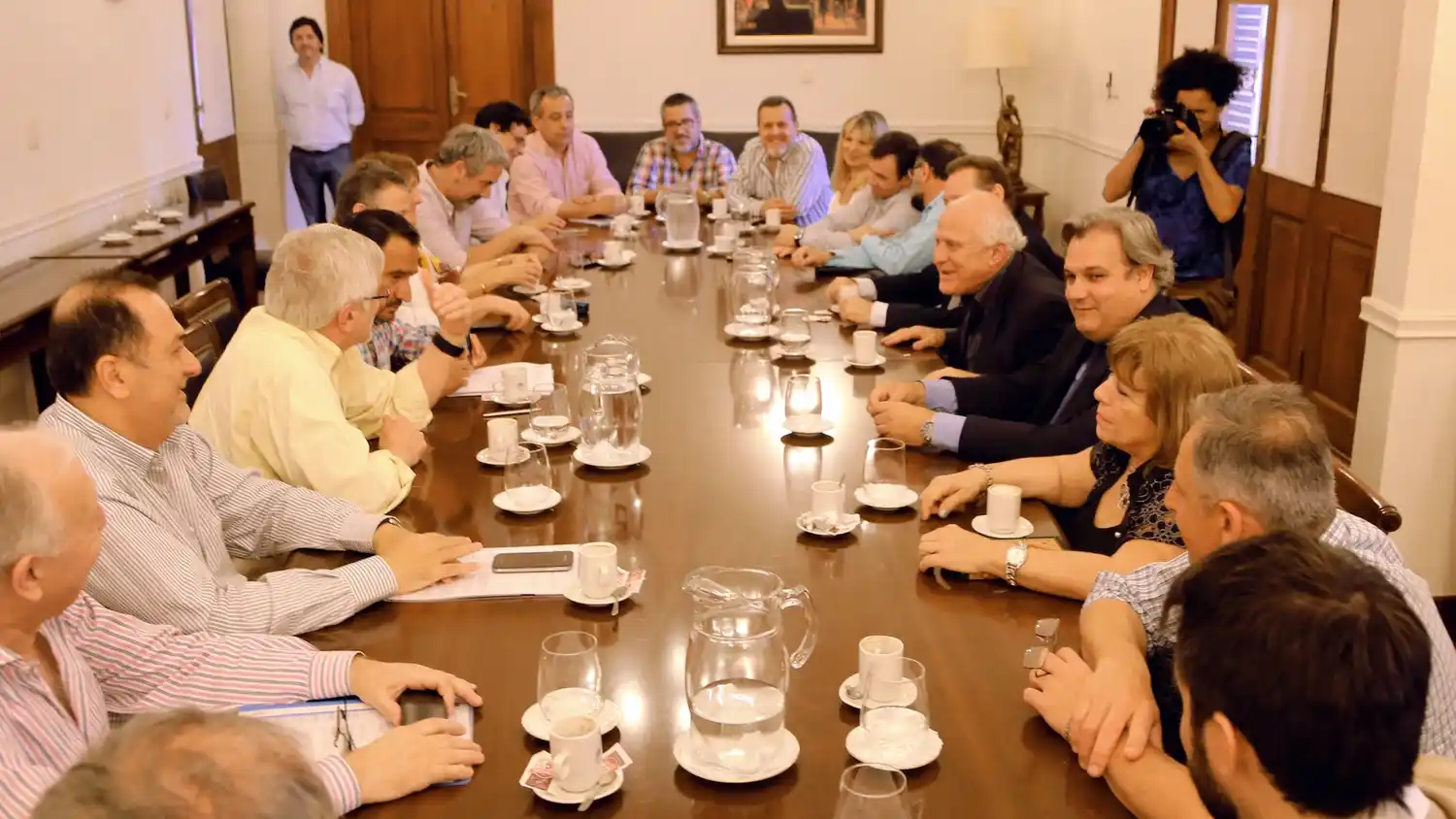 Lifschitz recibió a la comisión intersindical del sector público