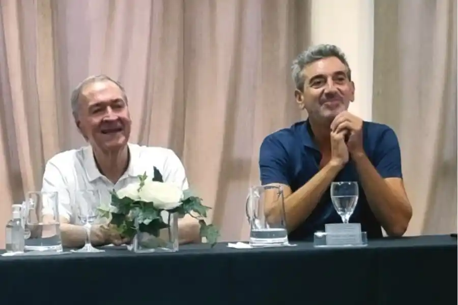 Schiaretti lanzó su campaña presidencial tras el triunfo de Llaryora en Córdoba