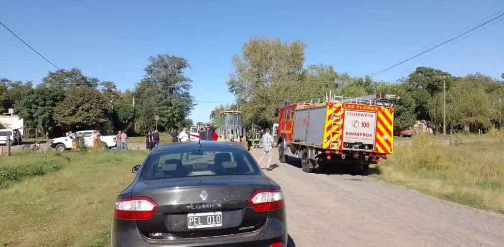 Tragedia en Las Flores: Quiso rescatar a su compañero dentro de un pozo en una obra de cloacas y murieron los dos