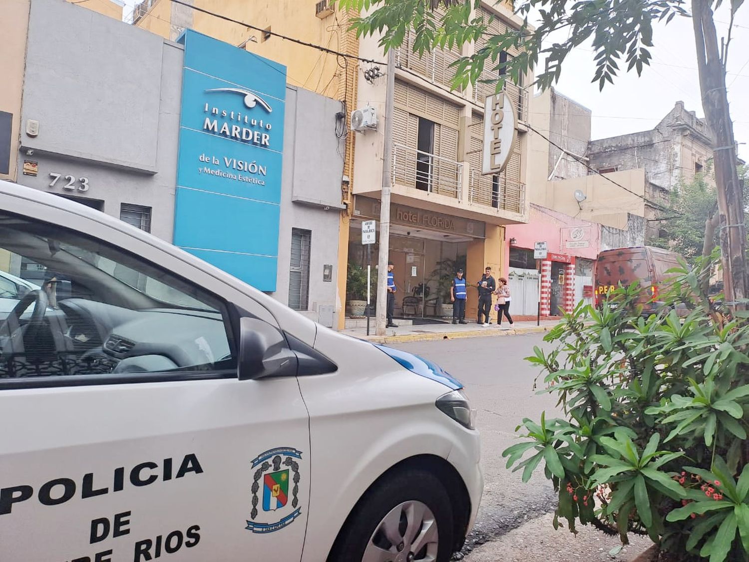 Un hombre amenazó con suicidarse en un hotel del centro