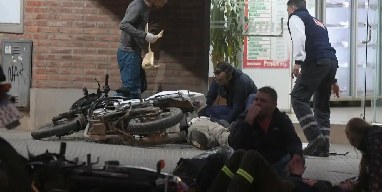 6 de cada 10 motociclistas fallecidos no usaban casco. Foto: Manuel Fabatía