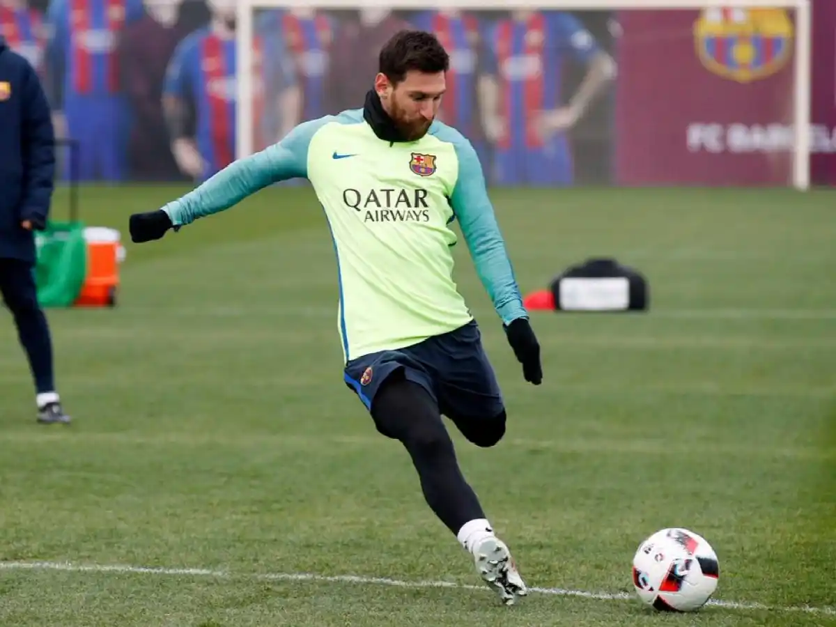 Messi trabaja, pero sigue en duda 