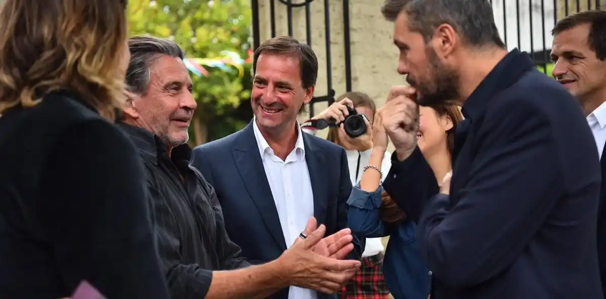 Tinelli recorrió Escobar junto al Intendente Ariel Sujarchuk