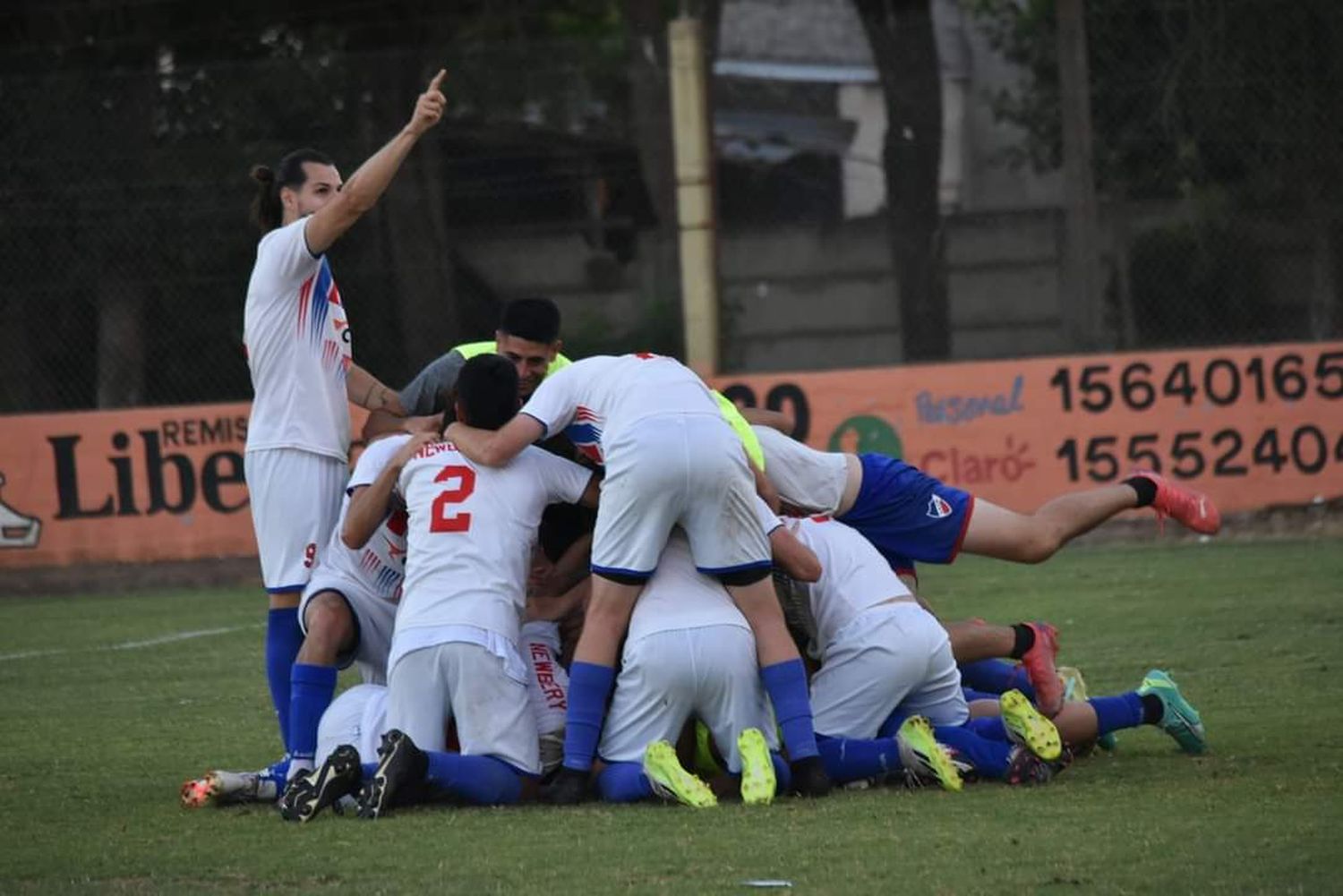 El "Tricolor" arrancará la defensa del título el domingo como local ante el Deportivo San Jorge.