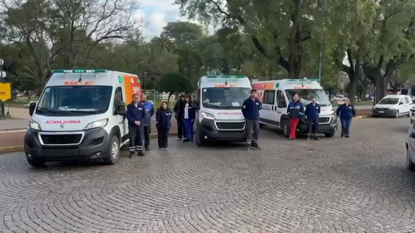 Las sirenas del SIES 107 se hicieron escuchar en toda la provincia en homenaje a los trabajadores fallecidos en un accidente
