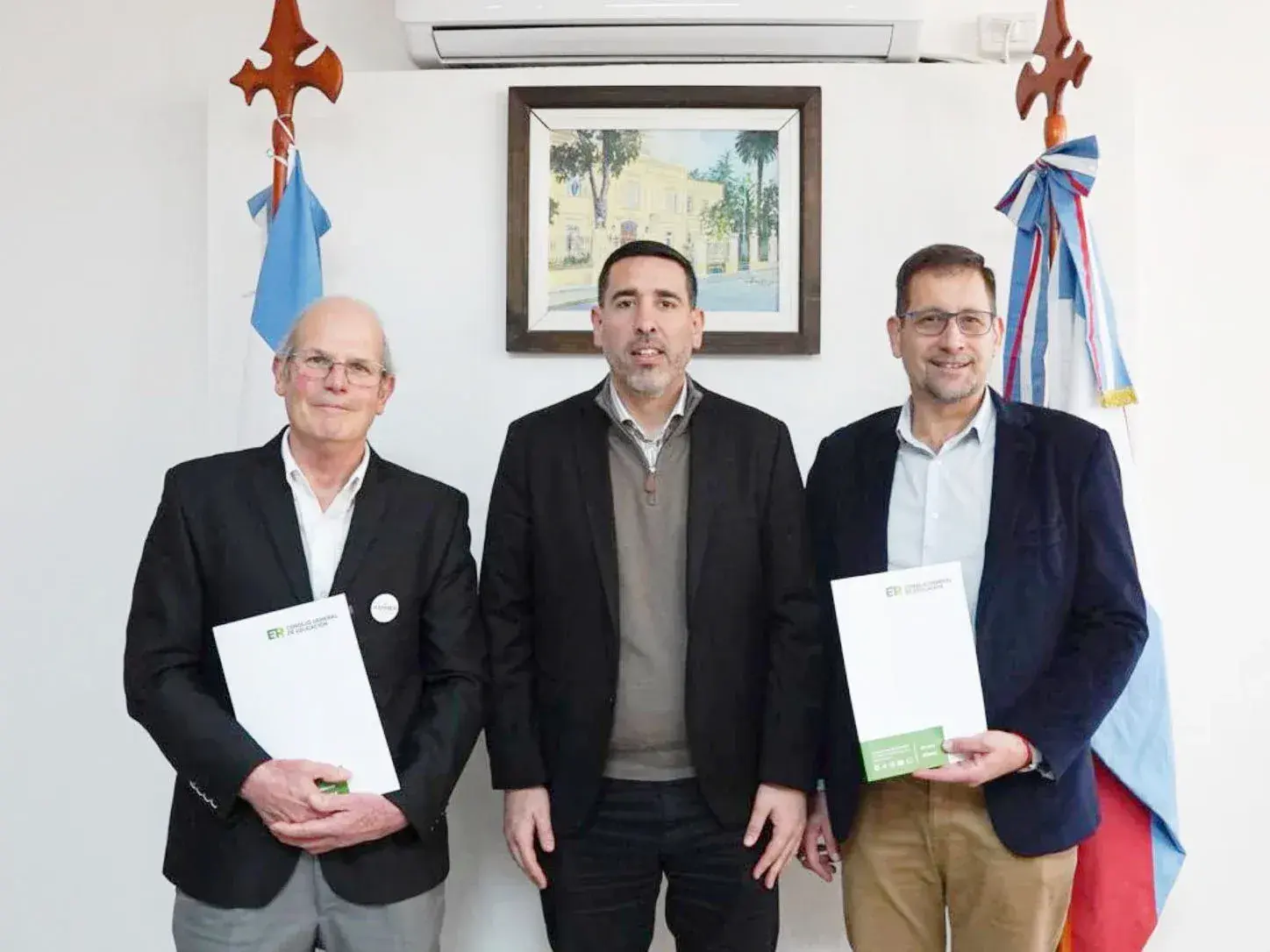 El CGE firmó convenios con Adimer y Enersa para potenciar la capacitación laboral y la formación profesional en la provincia