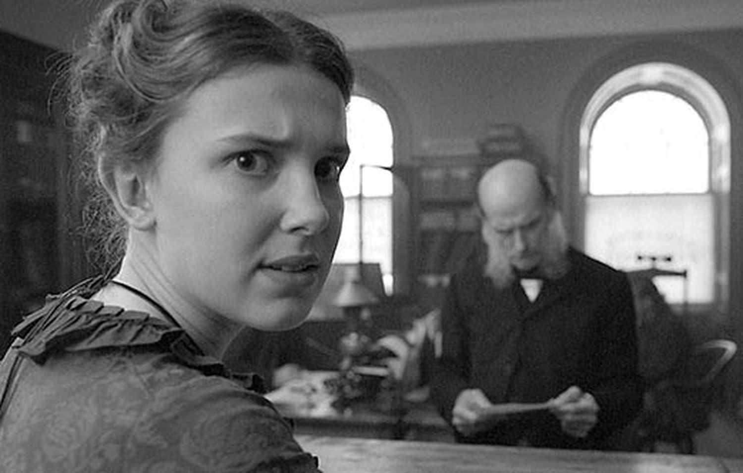 “Once” se mete en la piel de la hermana de Sherlock Holmes