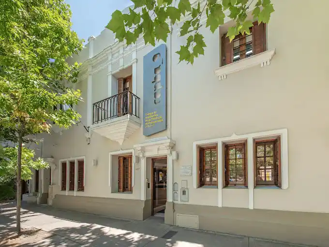 También criticó que no se haya tratado el proyecto que presentaron para crear un Consejo de Vivienda, Hábitat y Derecho a la Ciudad.