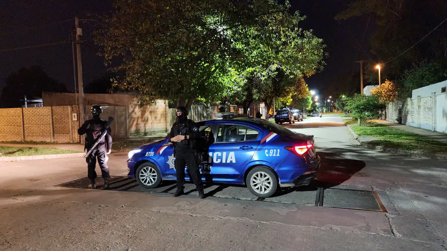 allanamiento noche barrio barranquitas disparo policía patrullero operativo escopeta ciudad de esperanza sabin abele - 1