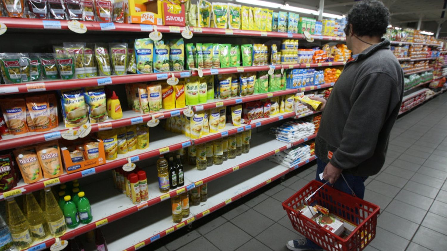 En medio de rumores de devaluación, el Indec da a conocer la inflación de marzo