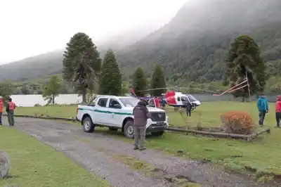 Tensión en el Volcán Lanín: un montañista sufrió caída y se inició un amplio operativo de rescate