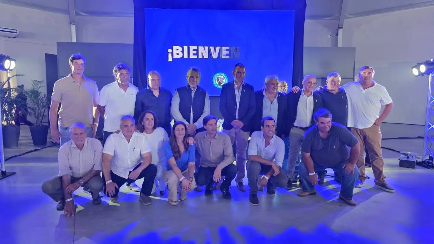 La foto de los cabañeros que sumaron más puntos en el circuito de exposiciones de la Asociación Argentina de Angus