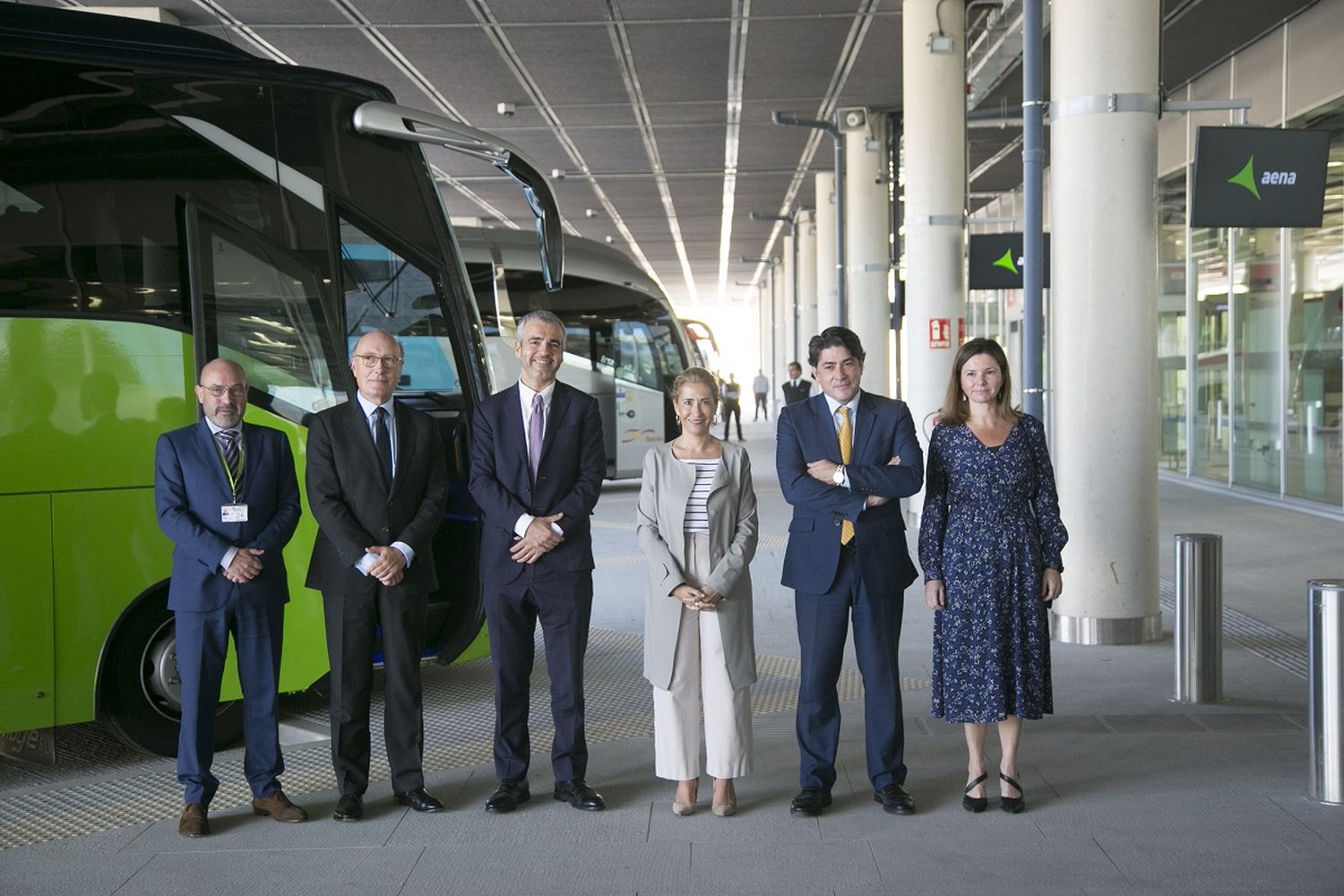 Inauguran nueva terminal de autobuses en la T4 de Madrid-Barajas