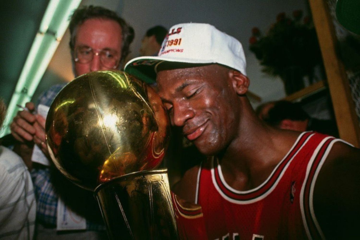 ¿Quién es el GOAT de la NBA? La IA eligió entre LeBron y Michael Jordan