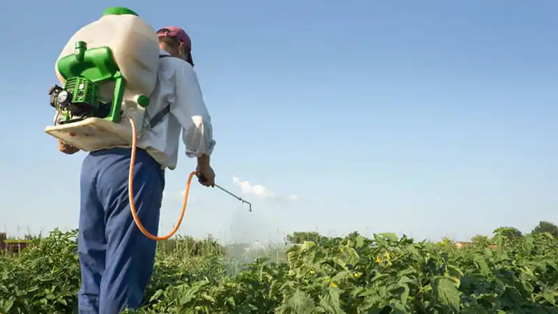 La Mesa de Enlace convoca a productores y arrendatarios afectados por la prohibición de agroquímicos