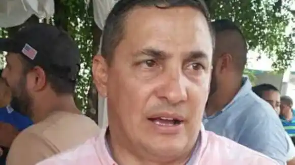 YO SÍ APOYO A MADURO porque «apuesto a la paz», reconoce alcalde en Barinas que saltó la talanquera