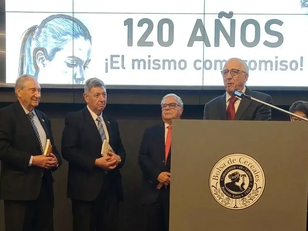 El Centro Argentino de Ingenieros Agrónomos (CADIA) celebró sus 120 años.