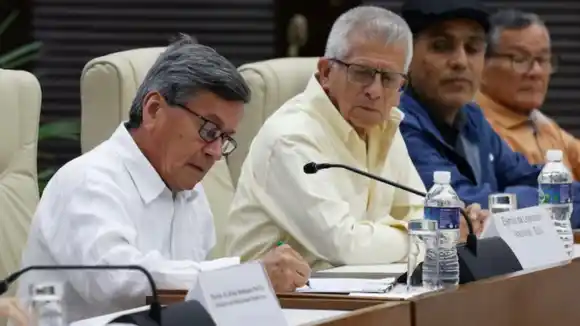 RETOMAN DIÁLOGO DE PAZ: Gobierno de Petro y ELN se reunirán este 1Nov en Venezuela