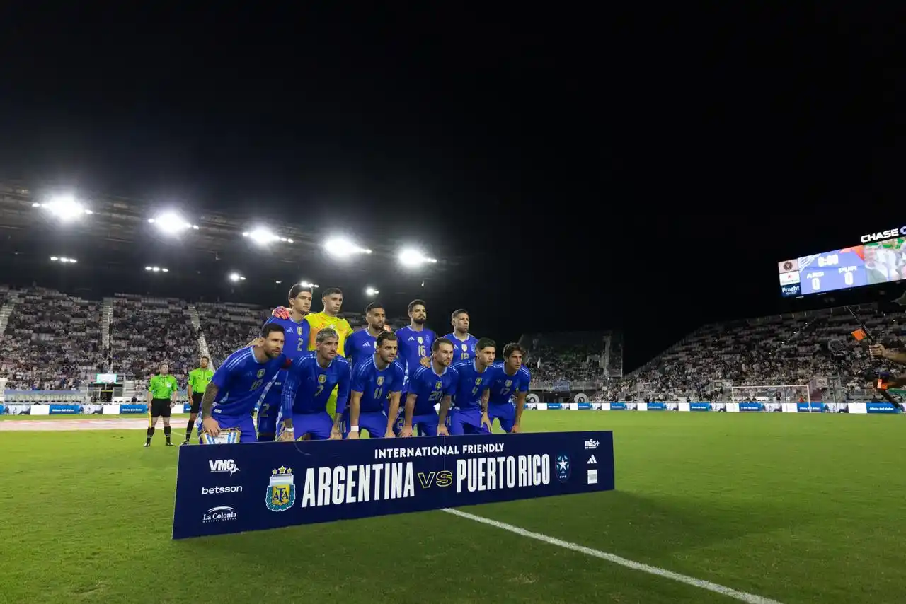 Triunfo de la Scaloneta en Miami.