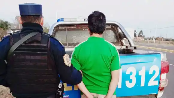 Colonia Roca: Detenido por tenencia ilegal de arma de fuego