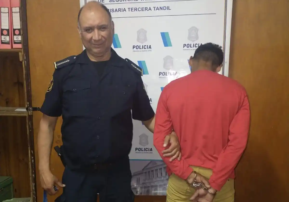 Aprehendieron a un sujeto que rompió una vidriera e intentó robar un comercio