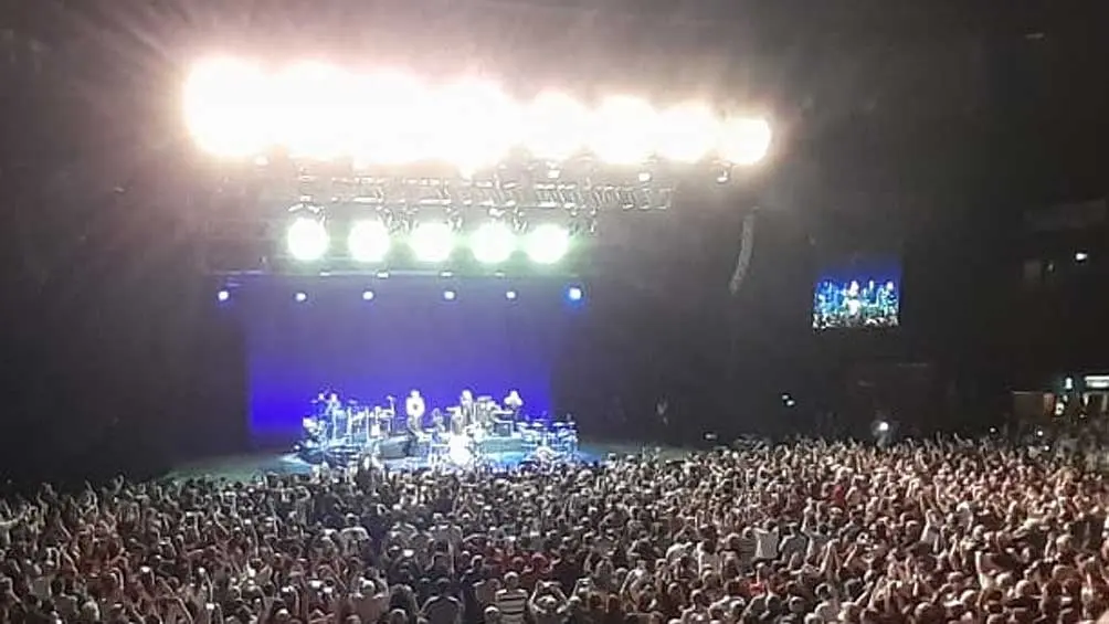King Crimson en el Luna Park: el torbellino musical de un rey desmesurado